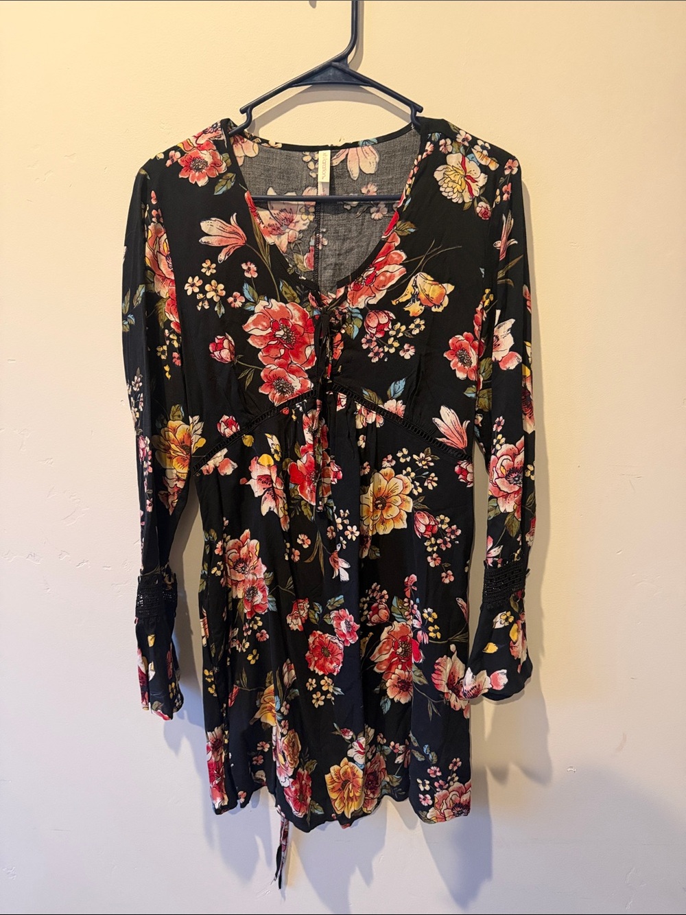 Xhilaration Black Long-Sleeve Floral Tie-Front Dress